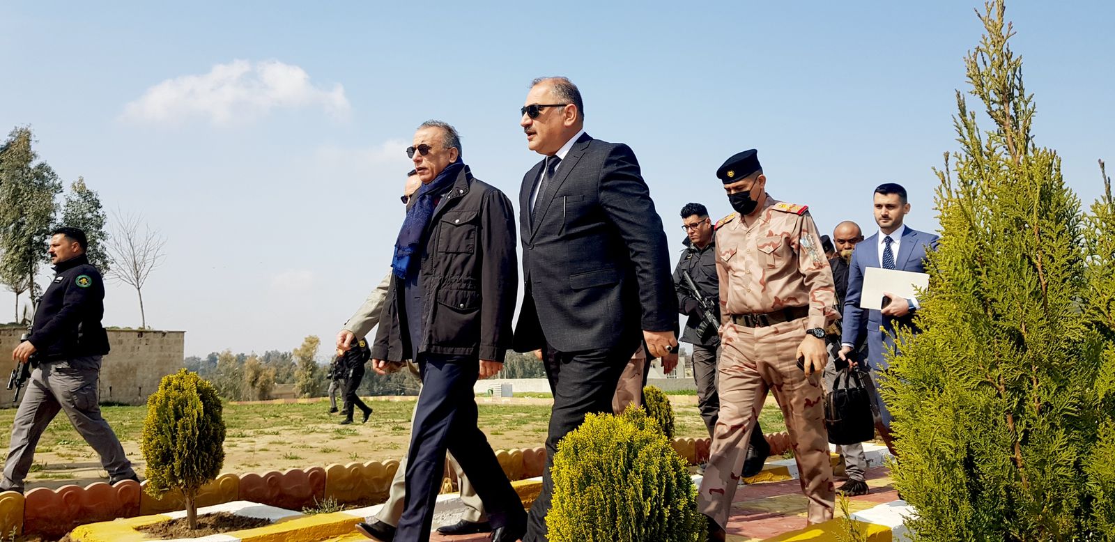 الكاظمي يجتمع برؤساء الدوائر الخدمية في نينوى (فيديو)