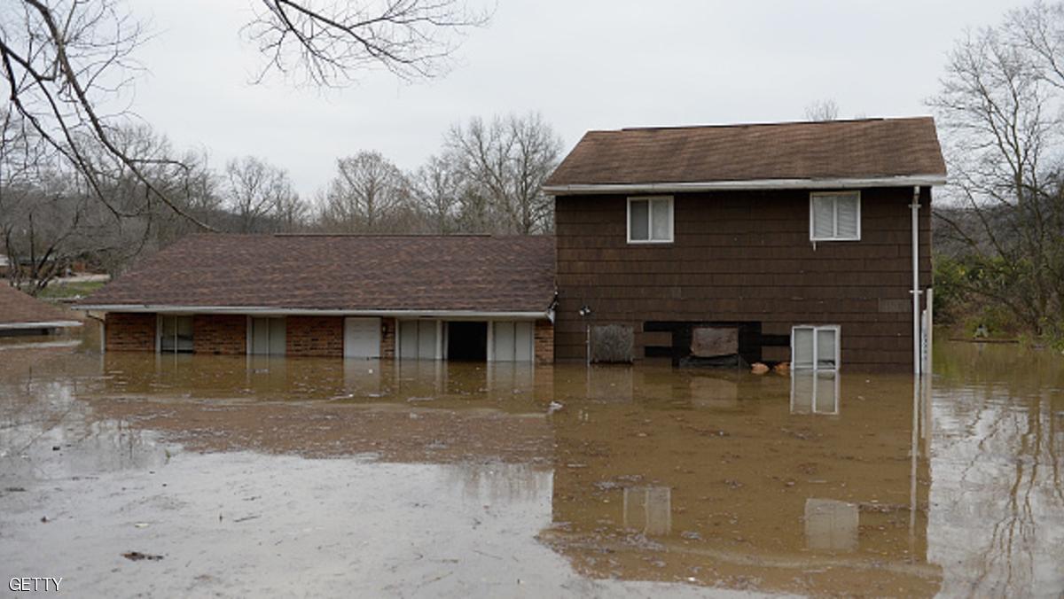 ولايات الجنوب الأميركي تستعد للفيضانات وتعلن حالة الطوارئ