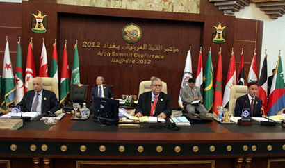واشنطن بوست: يوم القمة العربية كان مليئا بالرمزية والسخاء ولم يعكره غير قذيفة هاون