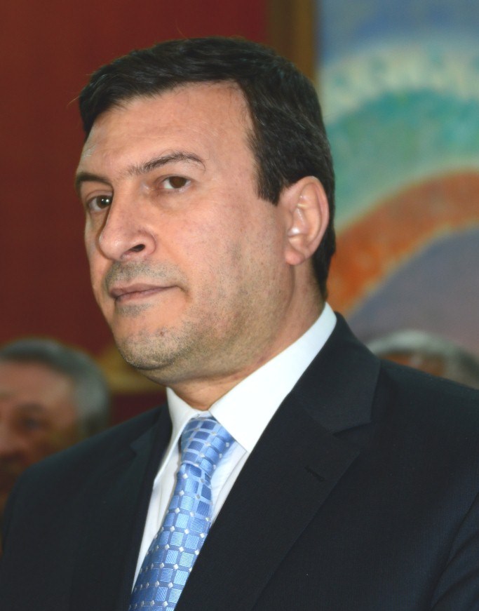 الطريحي يهنئ عمال العالم والعراق بعيدهم ويدعو الحكومة المقبلة لدعمهم نصرة لبناء البلد