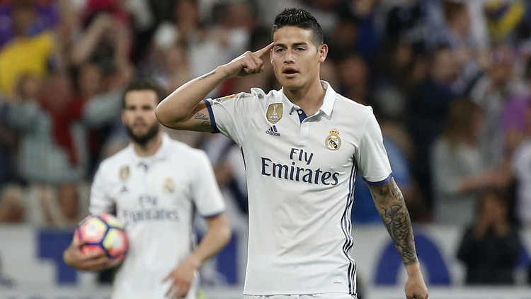 خاميس رودريغيز في صفقة تبادلية مع دي خيا