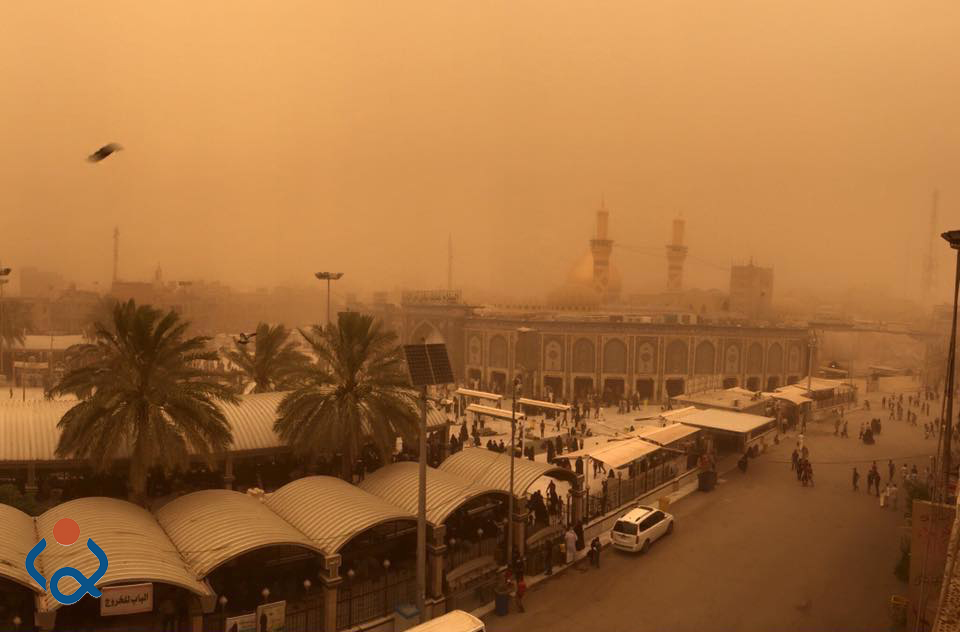 بالفيديو: اللحظات الاولى لدخول العاصفة الترابية الى كربلاء