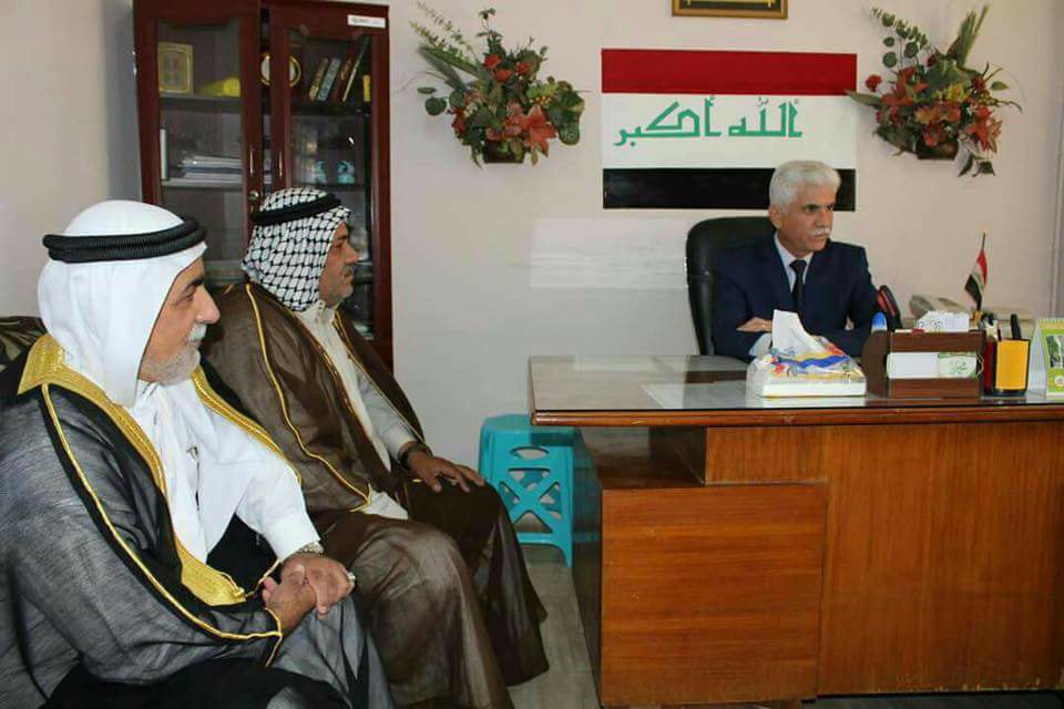 وفد عشائري للإعتذار من مديرة مدرسة تم الاعتداء عليها والوزير يشدد على ان الحرم المدرسي مصان عرفا وقانونا