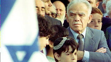 وفاة رئيس الوزراء الإسرائيلي السابق اسحق شامير عن عمر 96 عاما