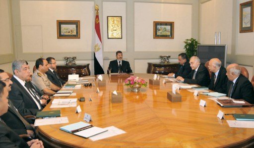 استقالة 5 وزراء مصريين دعما لمطالب المعارضة