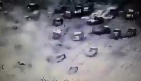 بالفيديو: شاهد صقور الجو وهم يصطادون ‫‏ارتال داعش‬