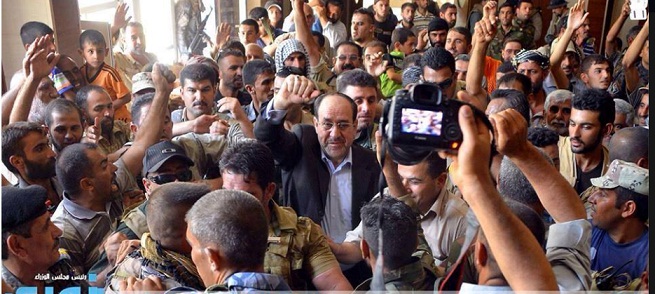 صور لزيارة المالكي الى ناحية امرلي ولقائه بالاهالي والقوات المحررة