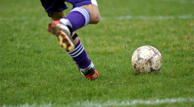 رياضة وشباب كربلاء تنظم بطولة بكرة القدم لفئة الرواد