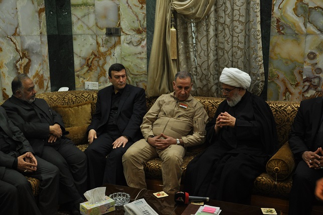 بالصور:وزير الدفاع خالد العبيدي يلتقي بممثل المرجع السيستاني الشيخ عبد المهدي الكربلائي