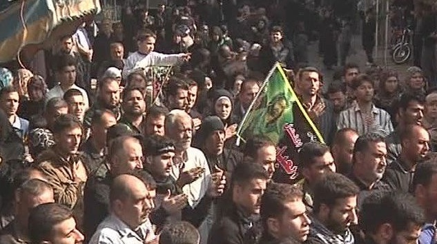 إحياء مراسيم عاشوراء عند مقامي السيدة زينب ورقية بدمشق