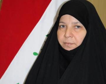 نائبة عنها  الديوانية بصدد رفع دعوة قضائية ضد الوزارات التي لم ترسل حصة المحافظة من التعينات