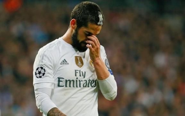 برشلونة قدم شكوى رسمية بحق لاعبين من ريال مدريد