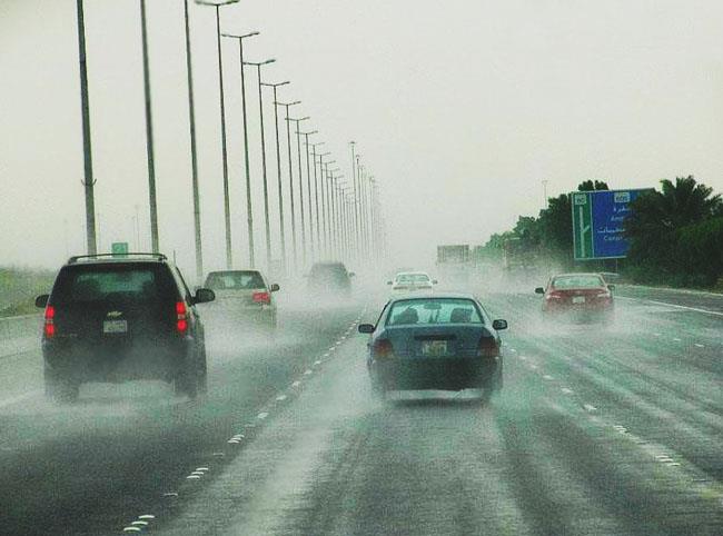 الكويت :الامطار تتسبب بموت 3 اشخاص