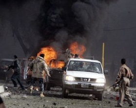 نجاة وزير المالية رافع العيساوي من محاولة اغتيال بعبوة ناسفة واصابة اثنين من حمايته في منطقة الاسحاقي