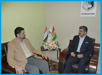 مدير مركز الاعلام العراقي في واشنطن يزور فرع الجمعية العراقية في اربيل