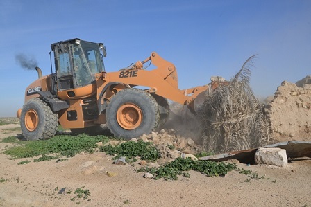 الحكومة المحلية في كربلاء تباشر اعمال تسوية ارض مطار الفرات الاوسط (صور)