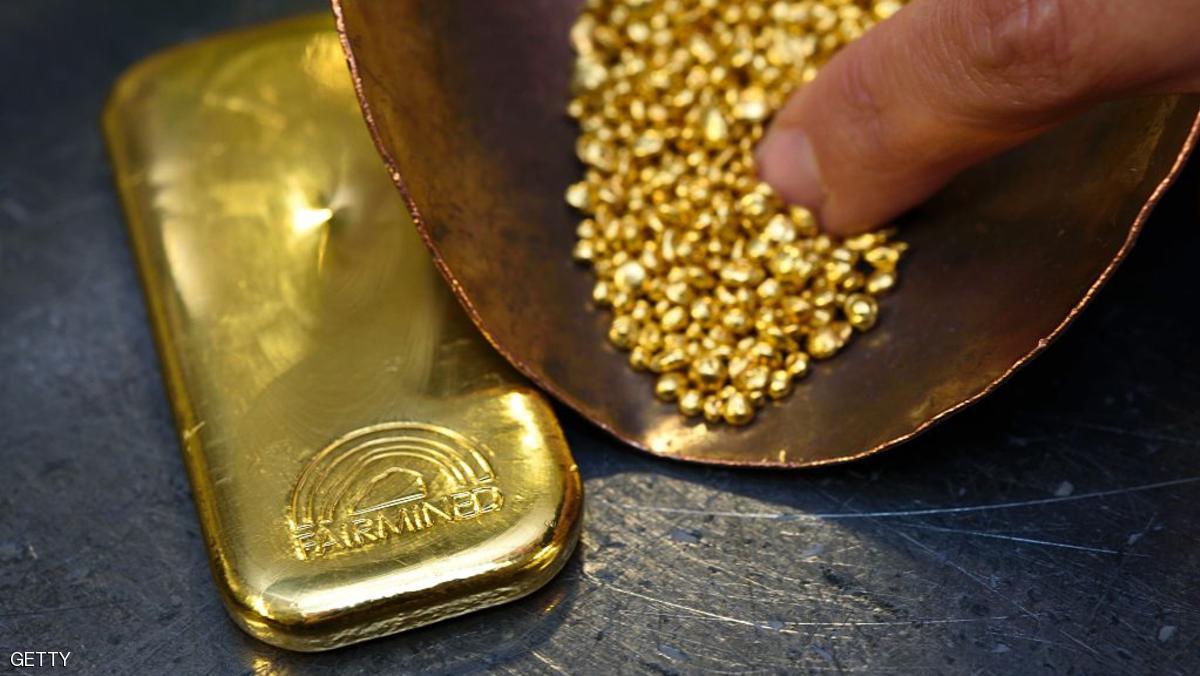 ارتفاع الذهب بفعل ضعف الاقتصاد العالمي