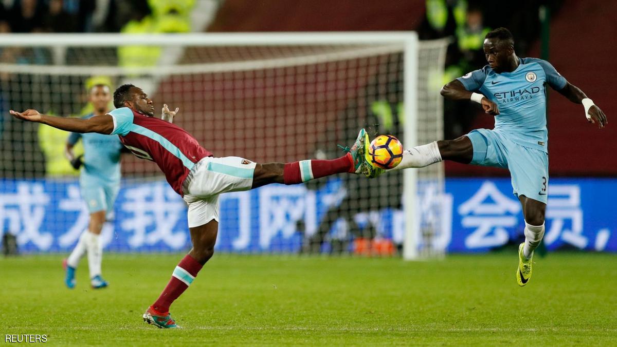 سيتي يسحق وست هام ويونايتد يسقط في فخ التعادل