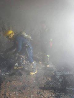 بالصور:عبث الأطفال بأعواد الثقاب يتسبب بحرق منزل في كربلاء