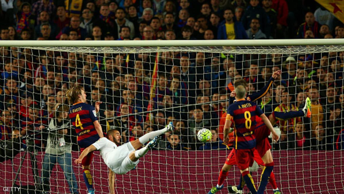 بالصور والفيديو: الملكي ينتصر في كلاسيكو الارض