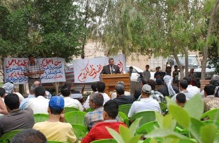 كربلاء:توزيع 1700 كيس نفايات لاكثر من 1200 دار