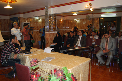 اعلاميو كربلاء يقيمون ورشة عمل حول التفاوض وفض النزاعات (مصور)