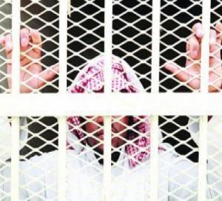 وسائل اعلام: معتقل تعرض لتعذيب أفقده النطق والحركة في السعودية