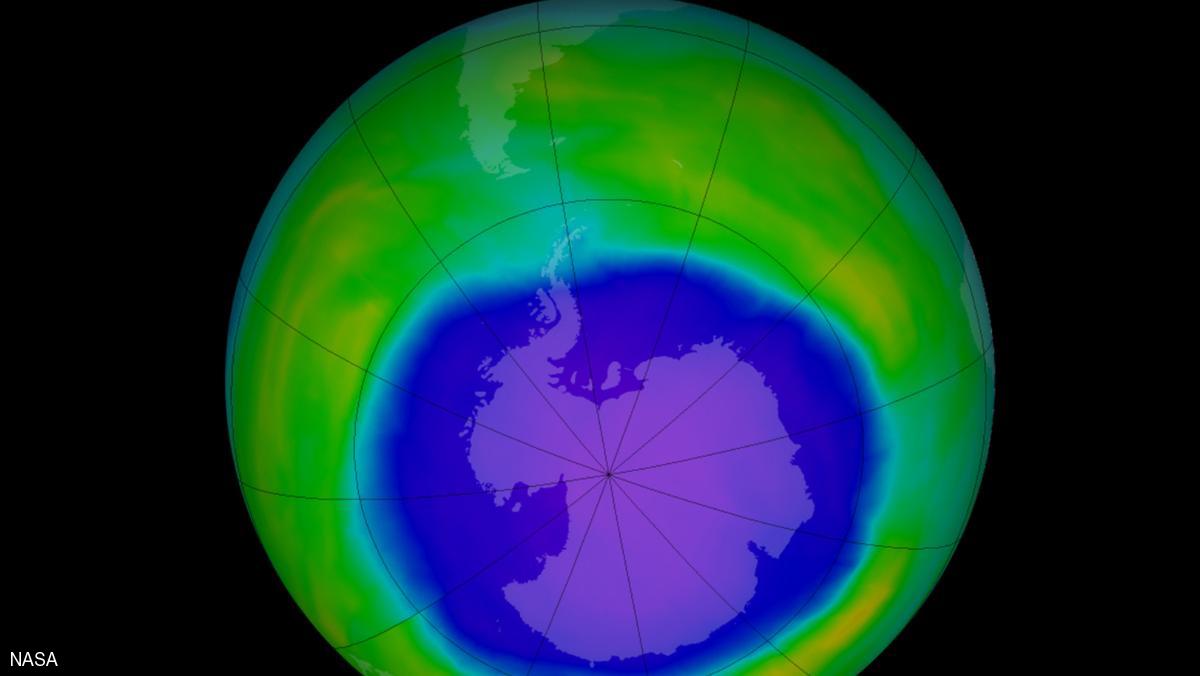 ثقب الأوزون "ينكمش" فوق القطب الجنوبي