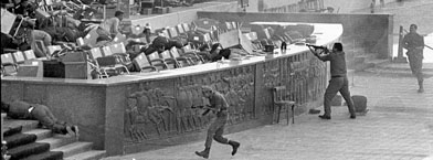 مبارك يكشف أسرار اغتيال السادات.