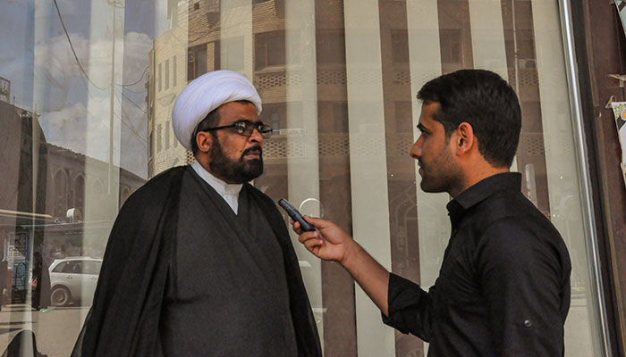 كربلاء:تشكيل لجنة اداب الزيارة لمنع الشباب المرتدين ملابسا غير لائقة وقصات شعر شاذه من دخول العتبات المقدسة