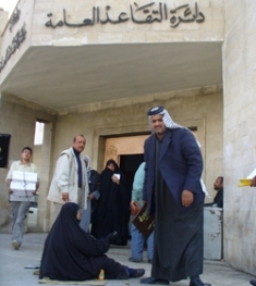 عضو بلجنة الاقتصاد البرلمانية : يجب الا يقل راتب المتقاعدين عن (400) الف دينار