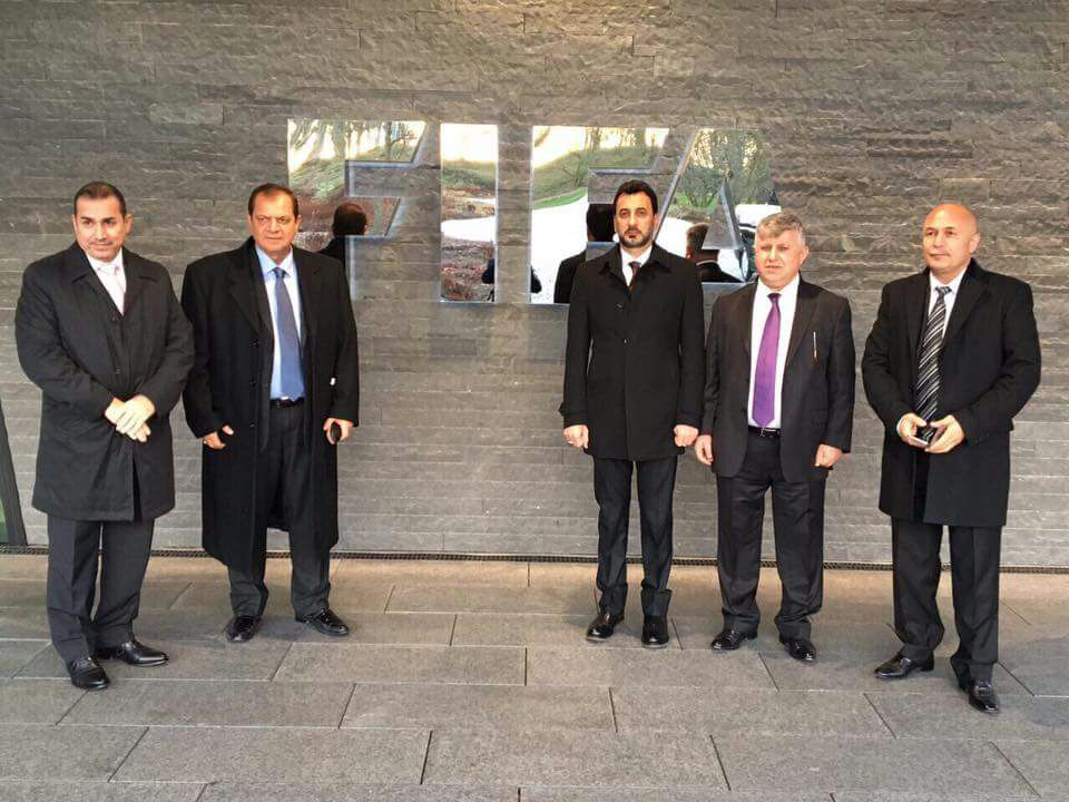 وفد من الفيفا يزور العراق لفحص ملاعب أربيل وكربلاء والبصرة لمناقشة رفع الحظر عن العراق