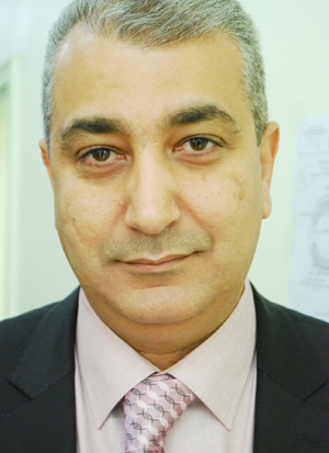 كلية طب الأسنان في جامعة كربلاء توفر لطلبتها مختبرا خاصا بصناعة الأسنان