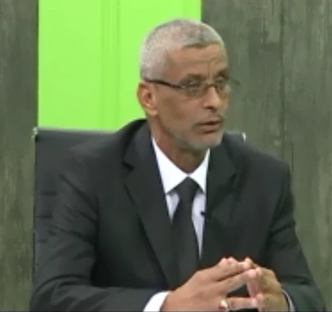 اعلامي رياضي يرد على مقال كتبه وزير الرياضة والشباب السابق ويعتبر ان جميع الإمراض زحفت إلى جسد القطاع الرياضي في عهده