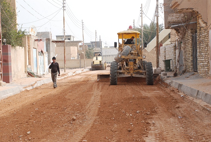 بلدية كربلاء تنجز 60% من تبليط 14 شارع في حي النصر باكثر من مليار واربعمائة مليون دينار+صور