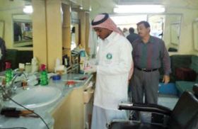 السعودية تسجن حلاق لـ8 أيام بتهمة قص شارب!!