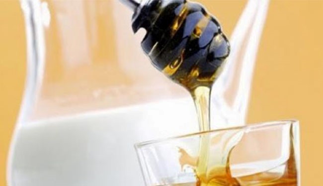 انظر ماذا يفعل مخلوط الحليب والعسل بجسمك؟