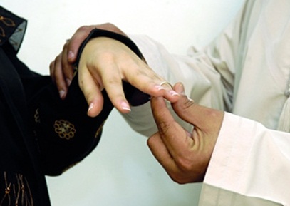 بين مؤيد ومعارض ..الزواج بأكثر من امرأة دوافع وغايات تحكي لنا قصص وأهات