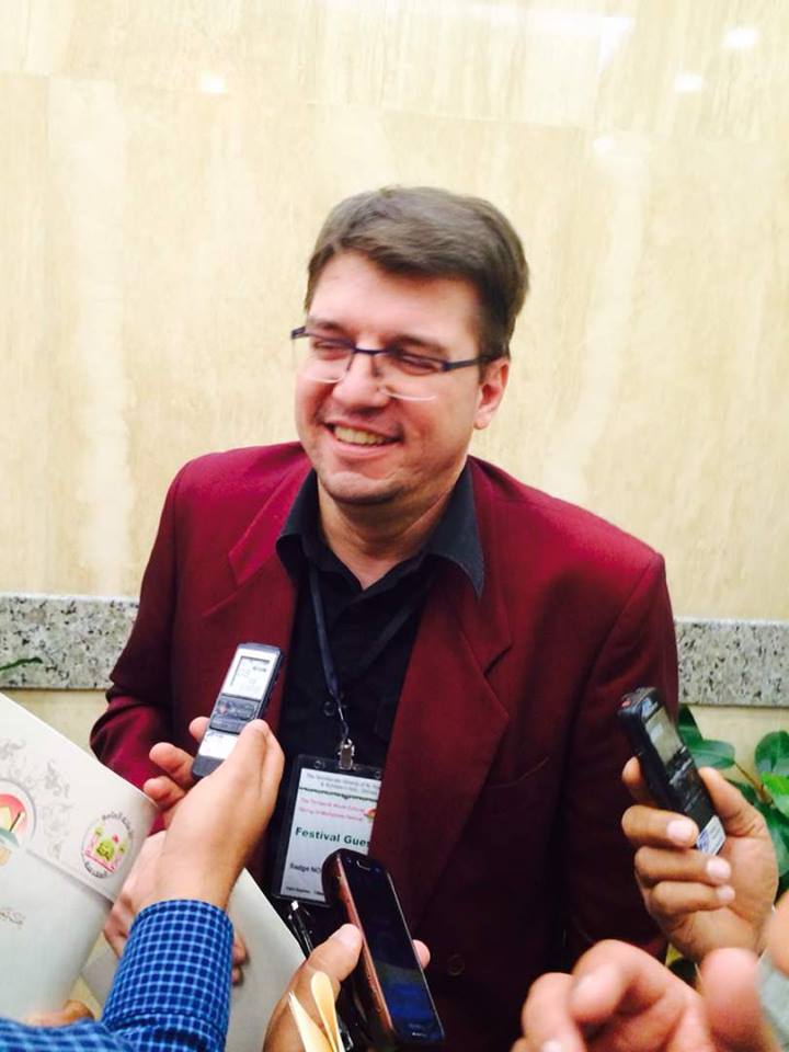 كربلاء: عالم الماني يحضر في مهرجان ربيع الشهادة ويسعى لإقامة مؤتمر في المانيا يشارك به باحثين عراقيين