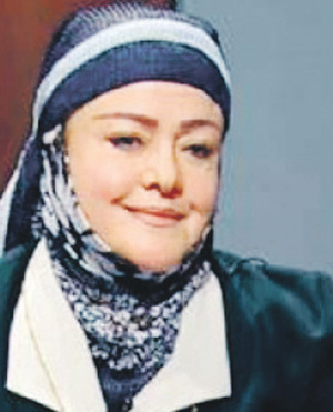 أول مذيعة مصرية ترتدي الحجاب