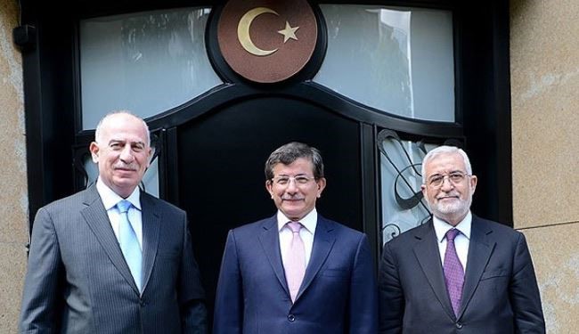 بالصورة :اوغلو يبحث مع النجيفي والسامرائي تشكيل الحكومة العراقية المقبلة