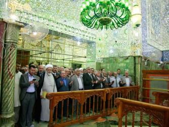 رؤساء جامعات عراقية يحضرون مراسم فتحتة الضريح المبارك لمرقد امير المؤمنين بالنجف