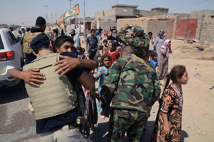 بالصور:هكذا استقبل الامرليون الجيش العراقي