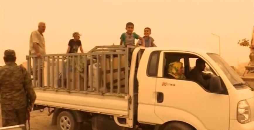 بالصور:اكثر من 500 عائلة تعود الى المجمع السكني في قضاء الدور بعد تحريره