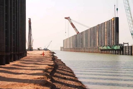 مبارك يزحف نحو الفاو