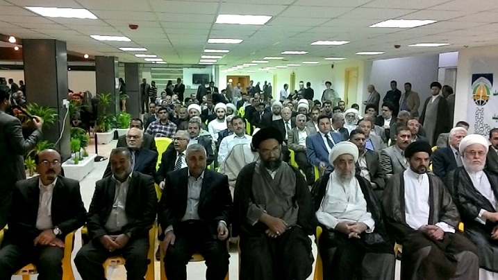 معهد العلمين للدراسات العليا ومؤسسة بحر العلوم الخيرية تستضيفان 150 شخصية عربية وعالمية في النجف