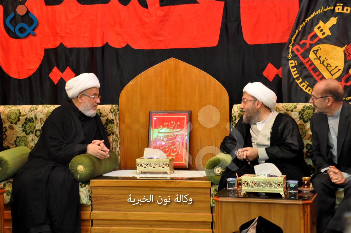 كربلاء: لاريجاني يزور مرقد الامام الحسين ويلتقي ممثل المرجع السيستاني (مصور)