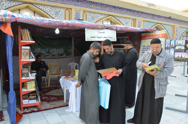 ديوان الوقف الشيعي يفتتح مهرجان حليف القرآن الدولي الثاني في مرقد زيد بن علي (ع)