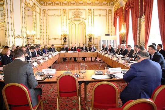 غرفة تجارة كربلاء من لندن تدعو الى فتح مكتب في كربلاء لمجلس الاعمال العراقي – البريطاني  كما في اربيل والبصرة