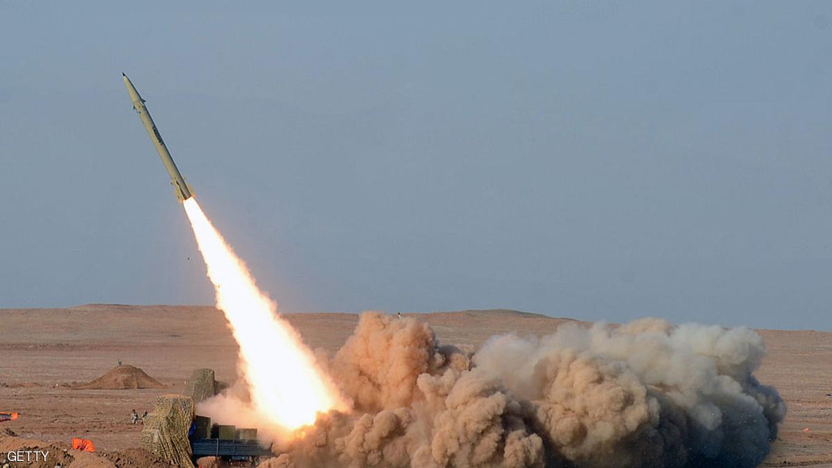 إيران تتحدى: سنطلق صواريخنا بوجه "أي تهديد"
